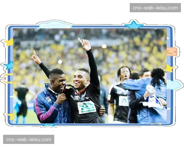 里昂官方证实三名主力球员因流感缺席周末关键战